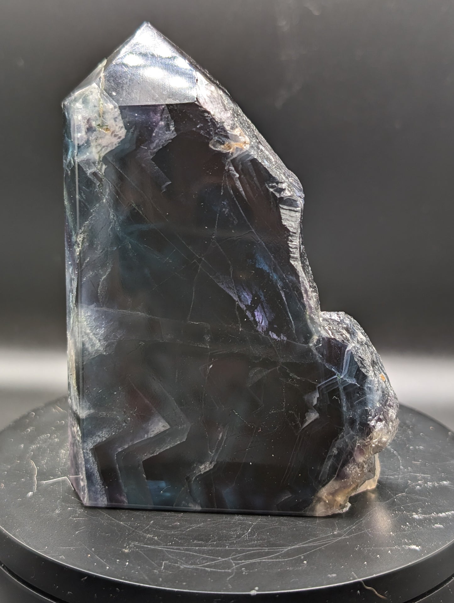 UV Reactive Fluorite Tower – Red & Blue Fluorescence – Polished Fluorite Point – 353g