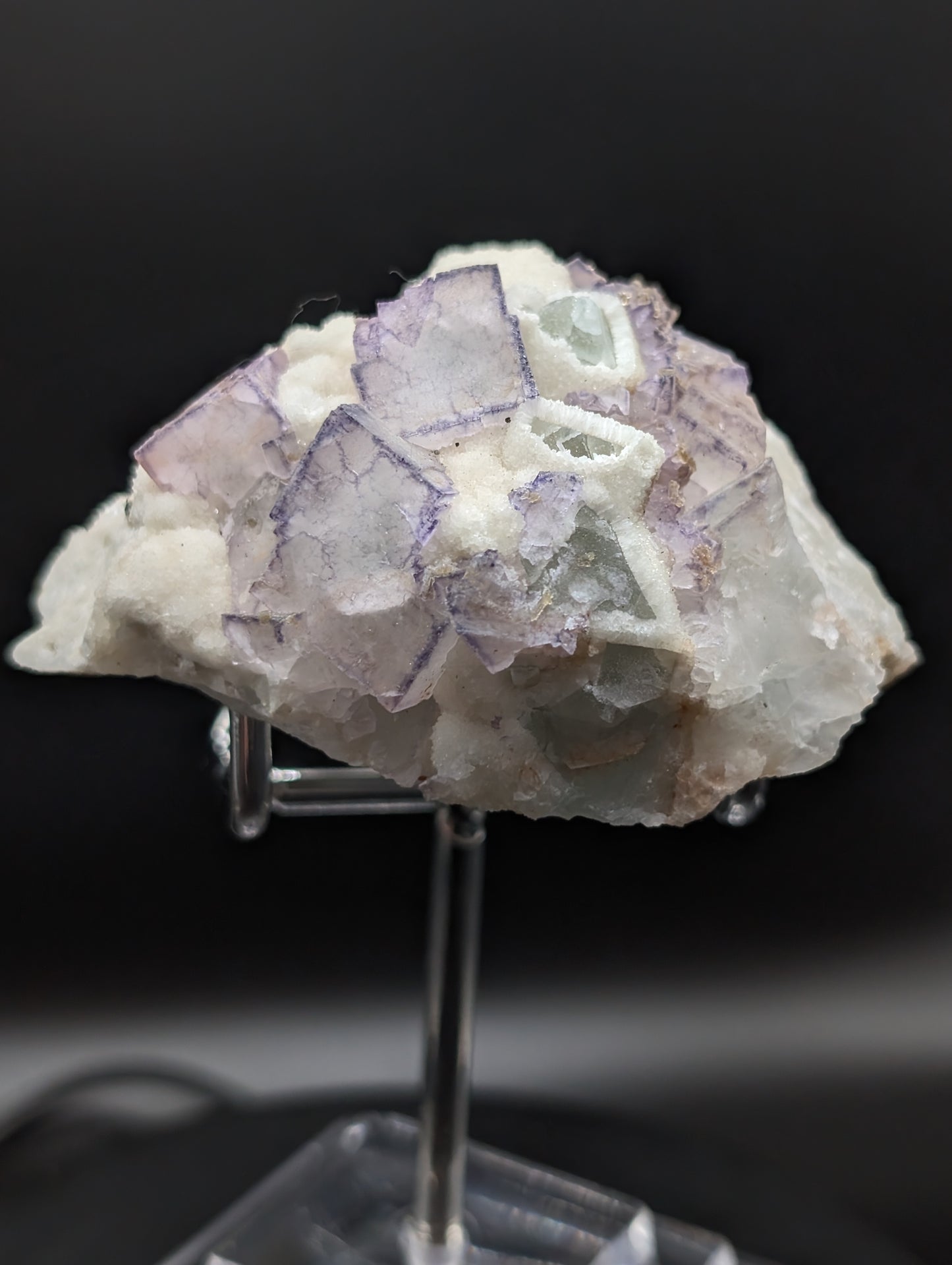 Fluorite with Calcite – UV Reactive & Phosphorescent Mineral Specimen (52 mm) 137g